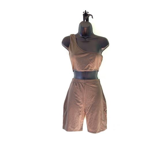 2 Piece Medium Army Green Set Women Crop Tops and Biker Athletic Shorts - Picture 1 of 4